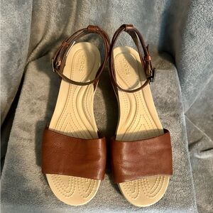 CROCS Brown Sandals